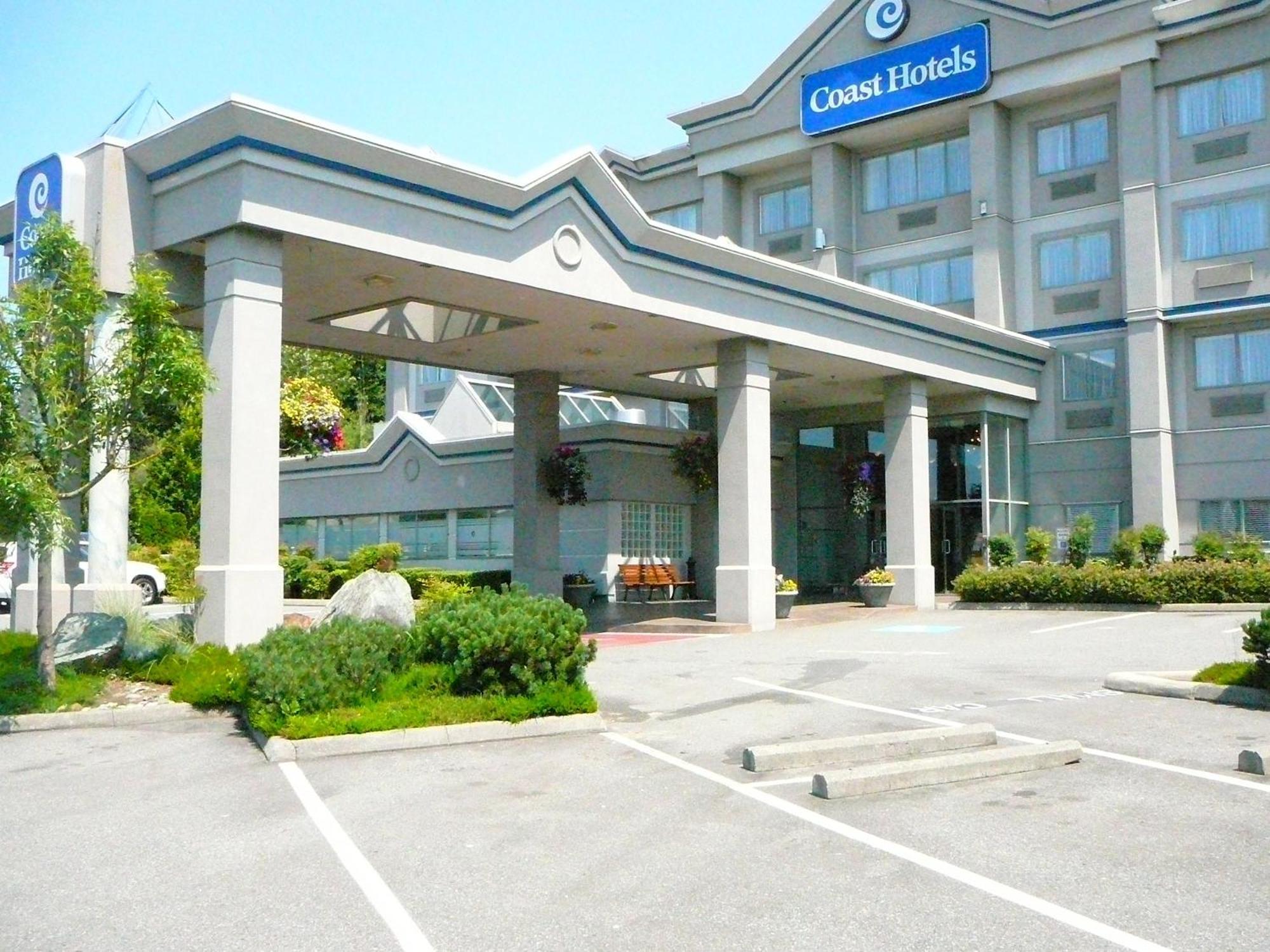 Coast Abbotsford Hotel & Suites Exterior foto